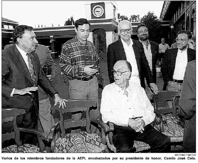 El Mundo · La Aepi Exige la Dimisión de González por el Gal